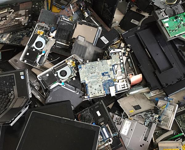 辦公電子產(chǎn)品哪里銷毀報(bào)價(jià)多少錢(電子產(chǎn)品如何銷毀) 辦公電子產(chǎn)品哪里銷毀報(bào)價(jià)多少錢(電子產(chǎn)品如何銷毀)